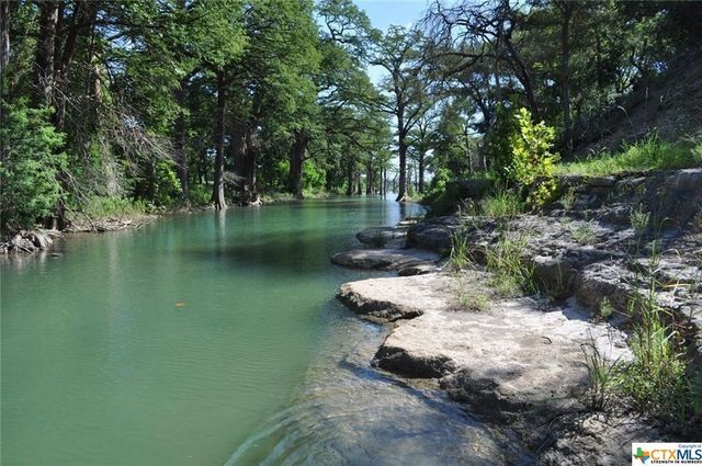636 Angelica VIS, Canyon Lake, TX 78133