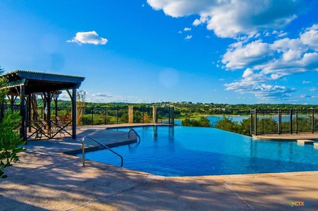 636 Angelica VIS, Canyon Lake, TX 78133