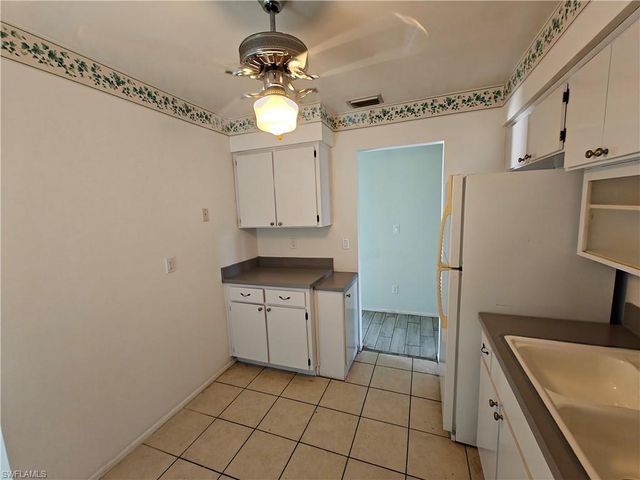 26 Temple CT, Lehigh Acres, FL 33936