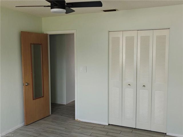 26 Temple CT, Lehigh Acres, FL 33936