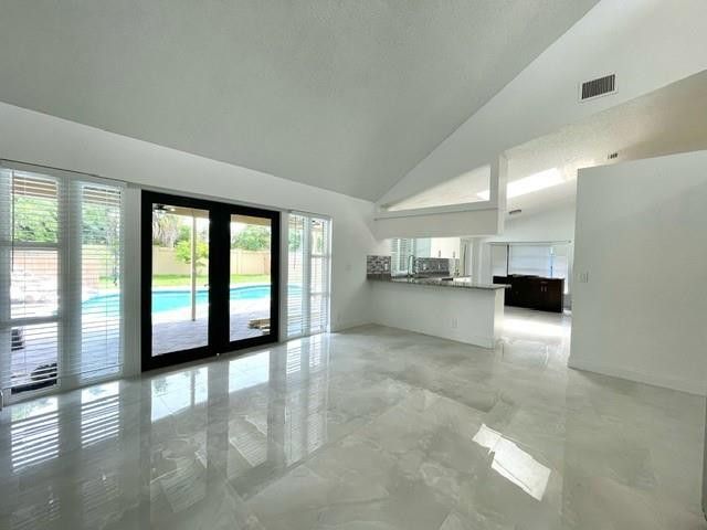 1712 NW 91st Avenue, Plantation, FL 33322