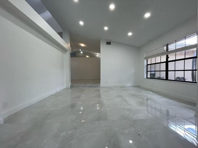 1712 NW 91st Avenue, Plantation, FL 33322