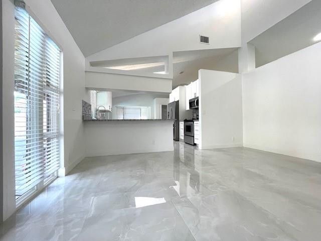 1712 NW 91st Avenue, Plantation, FL 33322