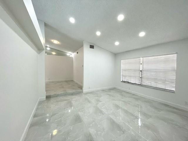 1712 NW 91st Avenue, Plantation, FL 33322