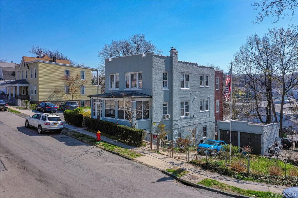 220 Woodland Avenue, Yonkers, NY 10703