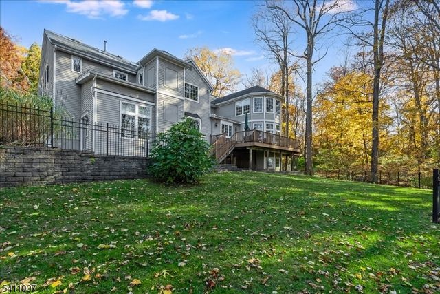 12 Fox Hollow Rd, Morris Twp., NJ 07960