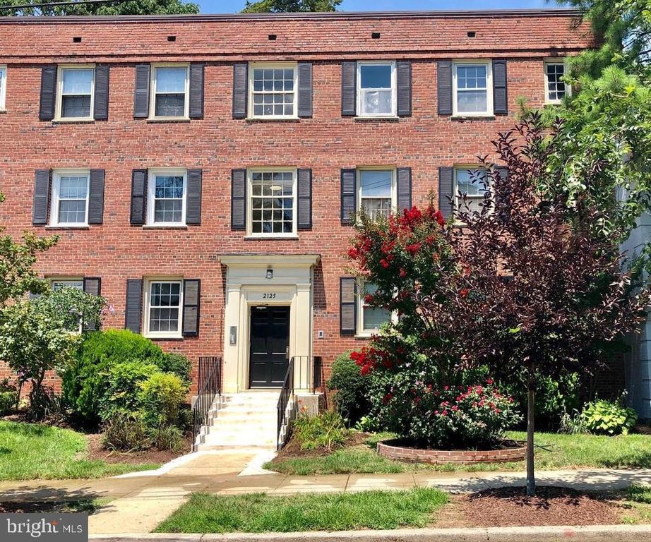2125 SUITLAND TER SE #302, Washington, DC 20020
