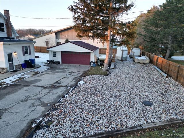 12895 E Washington Road, Reese, MI 48757