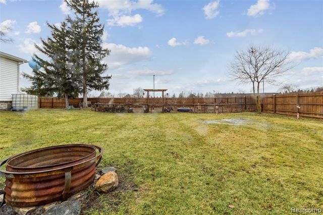 12895 E Washington Road, Reese, MI 48757