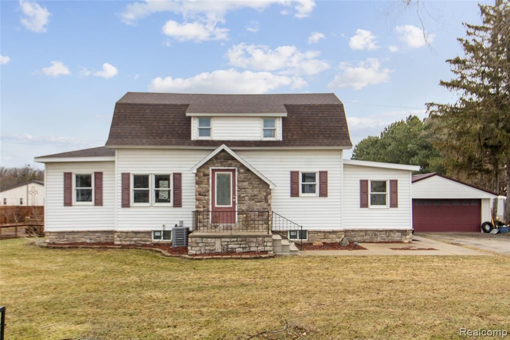 12895 E Washington Road, Reese, MI 48757