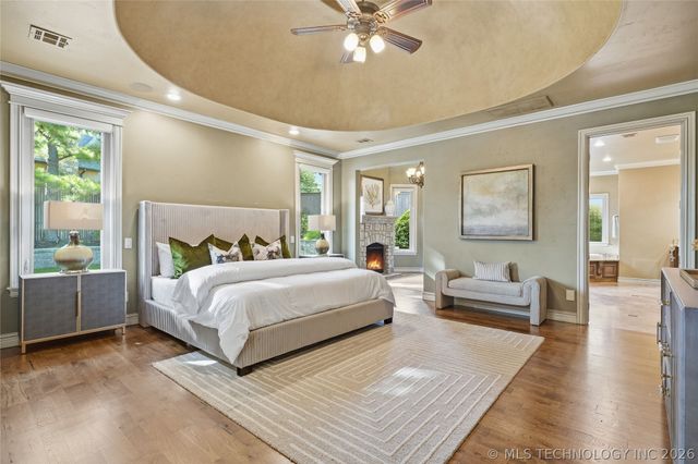 8001 S Galveston Court, Tulsa, OK 74132