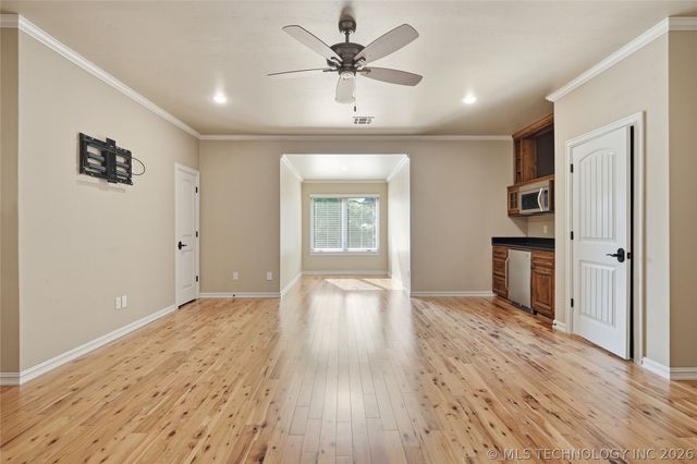 8001 S Galveston Court, Tulsa, OK 74132