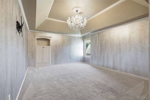 8001 S Galveston Court, Tulsa, OK 74132