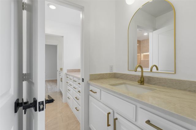 8125 Sutherland Lane, Plano, TX 75025