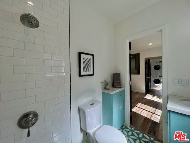 652 N Dillon Street, Los Angeles, CA 90026