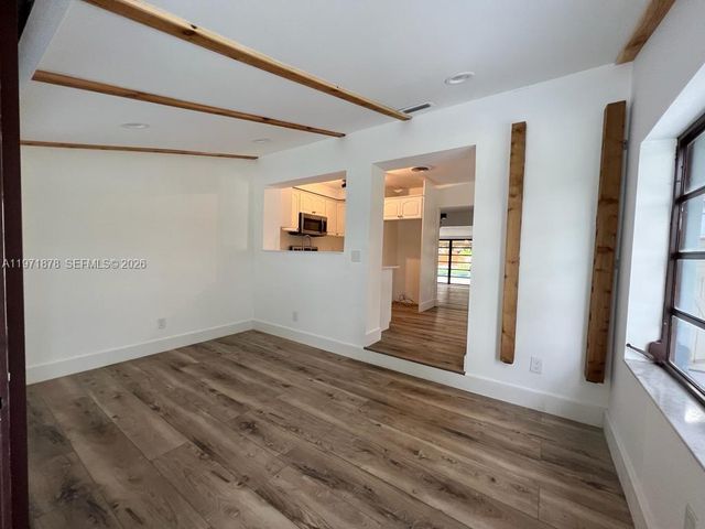 14825 Garden Dr, Miami, FL 33168