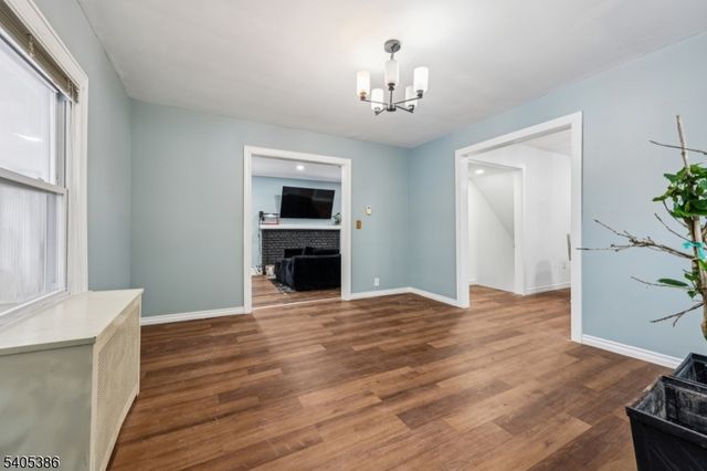 48 Laurel Ave, East Orange City, NJ 07017