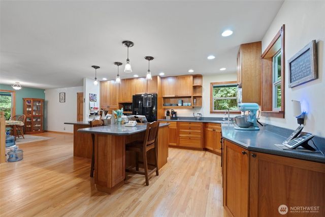 5716 Gahs Road S, Roy, WA 98580