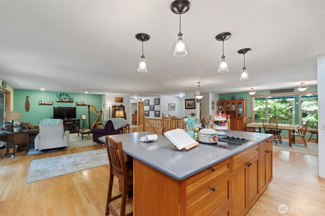 5716 Gahs Road S, Roy, WA 98580