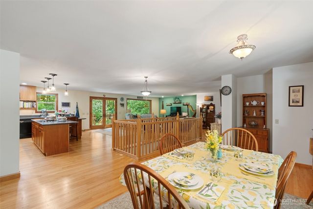 5716 Gahs Road S, Roy, WA 98580