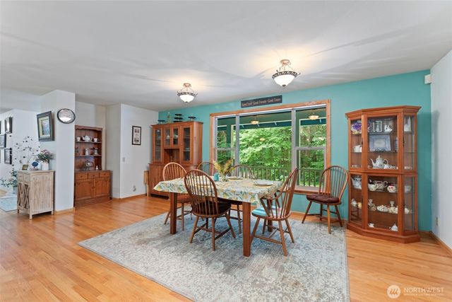 5716 Gahs Road S, Roy, WA 98580