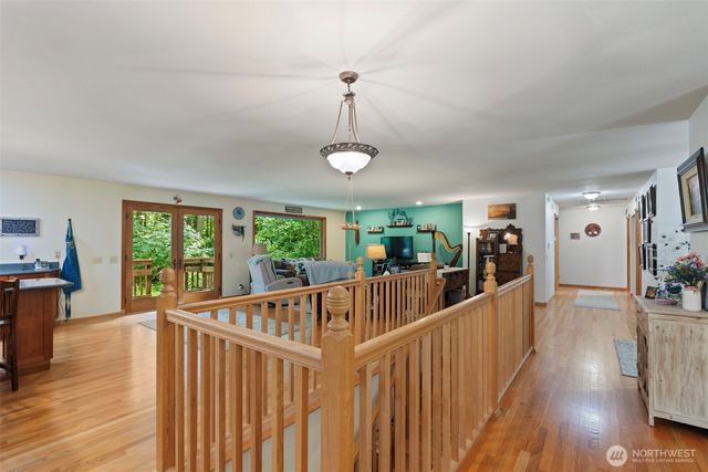 5716 Gahs Road S, Roy, WA 98580