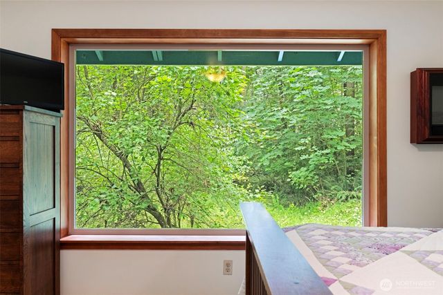 5716 Gahs Road S, Roy, WA 98580