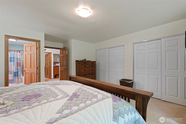 5716 Gahs Road S, Roy, WA 98580