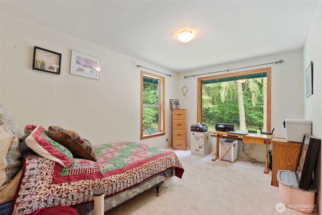 5716 Gahs Road S, Roy, WA 98580