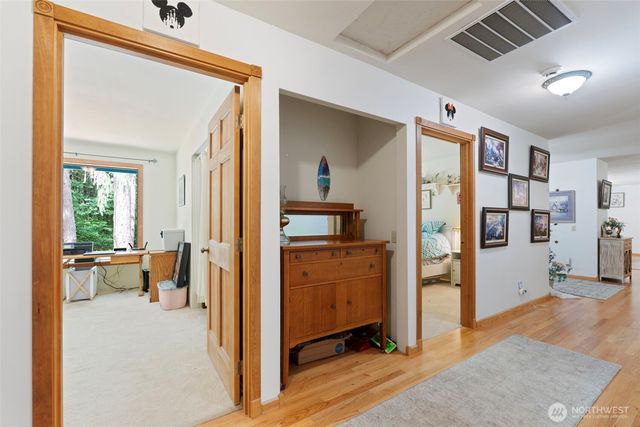 5716 Gahs Road S, Roy, WA 98580