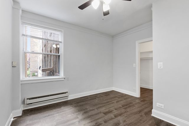 5860 N Kenmore Avenue 104, Chicago, IL 60660