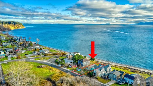 1881 Edwards Drive, Point Roberts, WA 98281