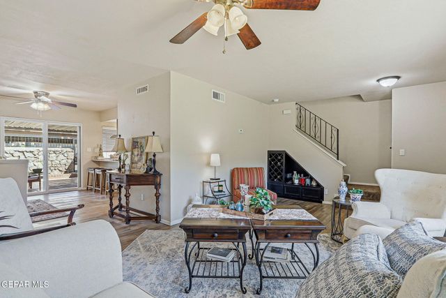 281 Maricopa Drive, El Paso, TX 79912
