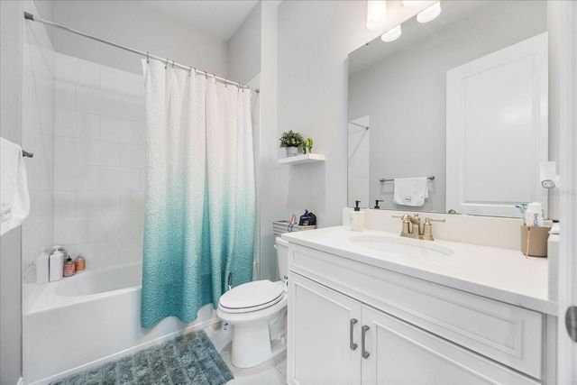 8626 DUBOCHET STREET, Orlando, FL 32827