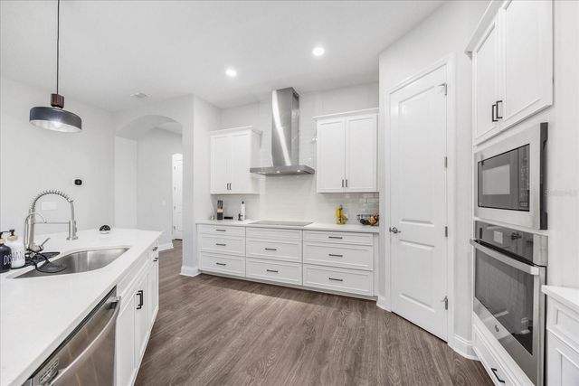 8626 DUBOCHET STREET, Orlando, FL 32827