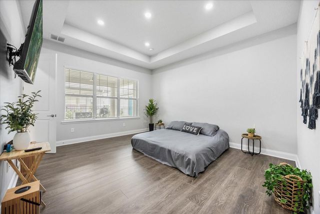 8626 DUBOCHET STREET, Orlando, FL 32827