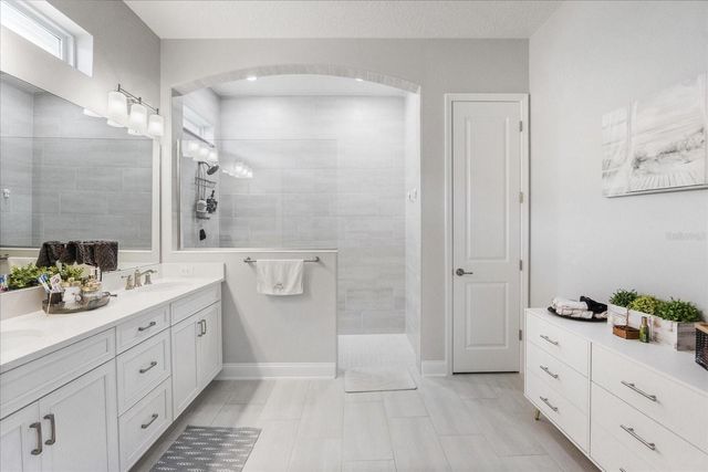 8626 DUBOCHET STREET, Orlando, FL 32827