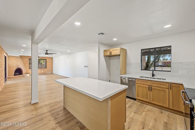 7751 E Elida Street, Tucson, AZ 85715