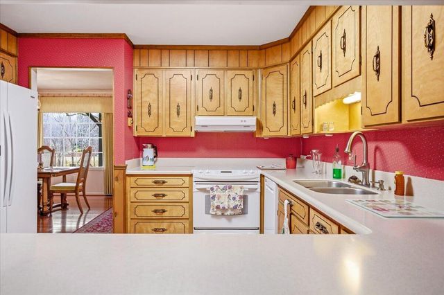 283 Orchard Lake DR, Daleville, VA 24083