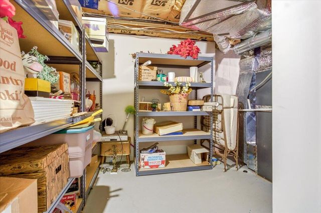 283 Orchard Lake DR, Daleville, VA 24083