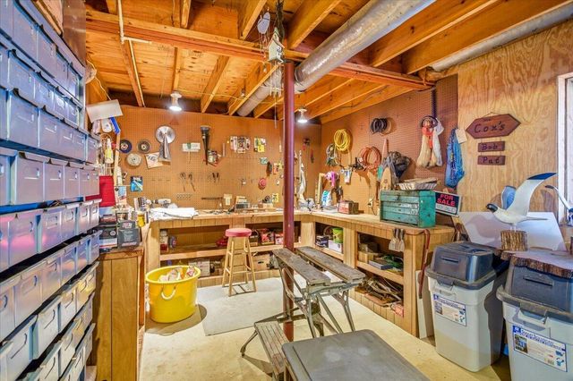 283 Orchard Lake DR, Daleville, VA 24083