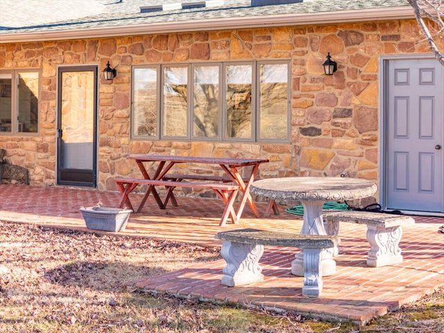 283 Orchard Lake DR, Daleville, VA 24083