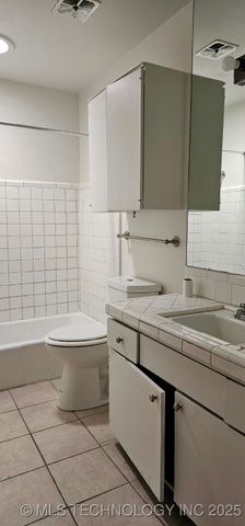 6148 S Madison Place 6148D, Tulsa, OK 74136