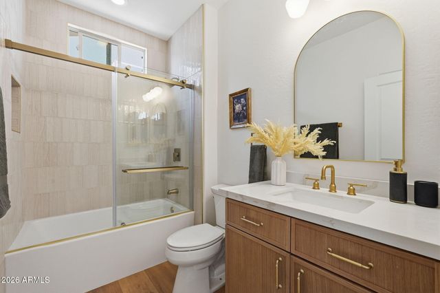 156 E LEVERENZ Avenue, Queen Creek, AZ 85140