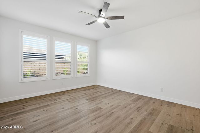 156 E LEVERENZ Avenue, Queen Creek, AZ 85140