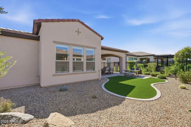 156 E LEVERENZ Avenue, Queen Creek, AZ 85140