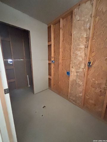 23038 Grand Spring Dr, Elmendorf, TX 78112