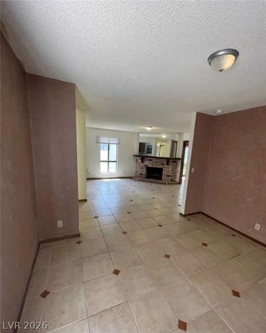 600 Woodmount Drive, Las Vegas, NV 89107