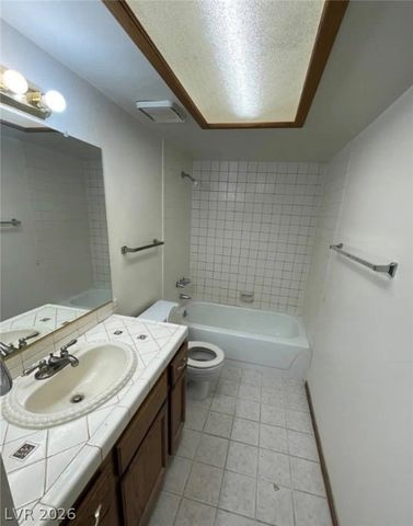 600 Woodmount Drive, Las Vegas, NV 89107