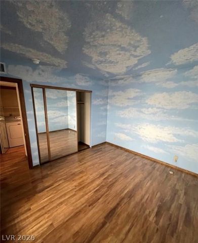 600 Woodmount Drive, Las Vegas, NV 89107